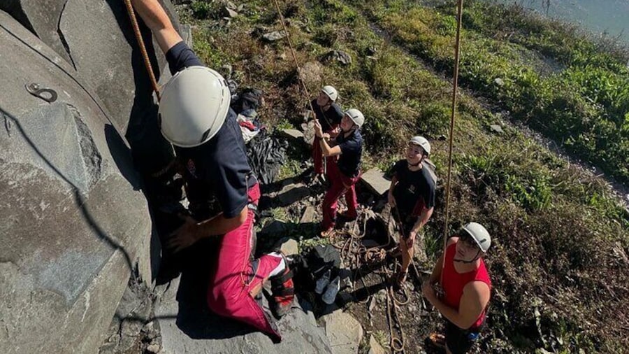 Outdoor Rock Climbing Auckland