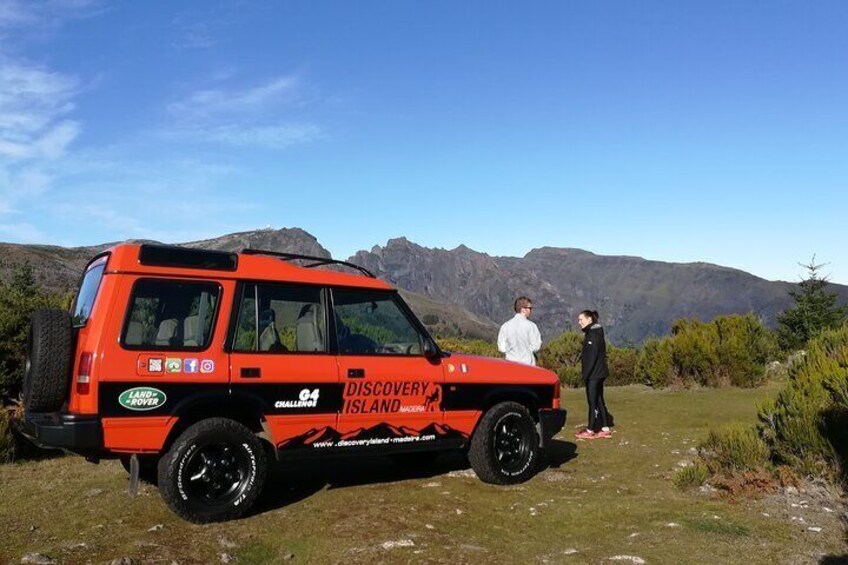 Half Day Jeep Safari Tour at Pico Areeiro and Santo da Serra