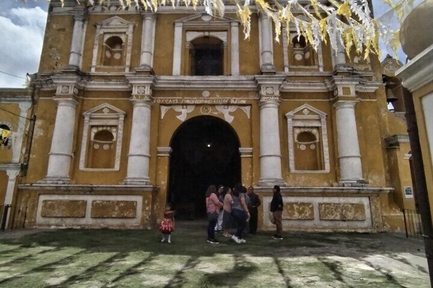 Santa María de Jesús Church