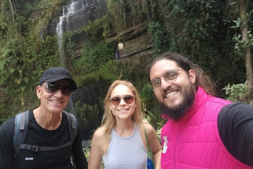 Bogota: Private Tour to La Chorrera Waterfall and Cerro Guadalupe