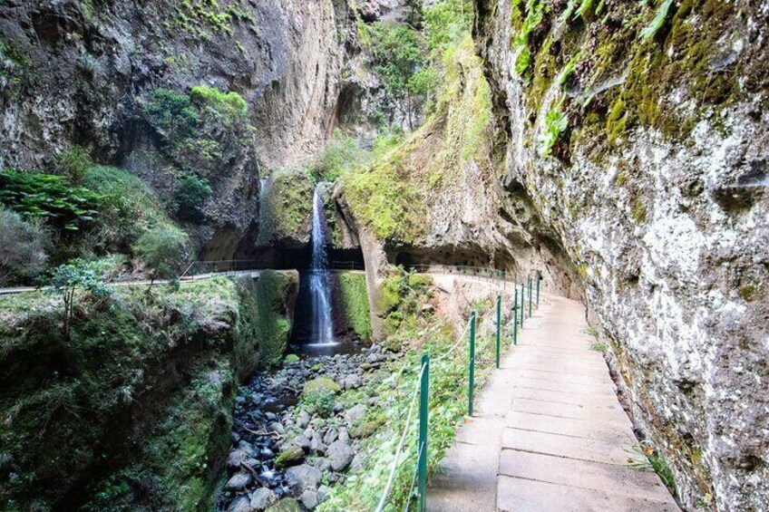 Madeira Hike Levada Nova Moinhos Ponta do Sol