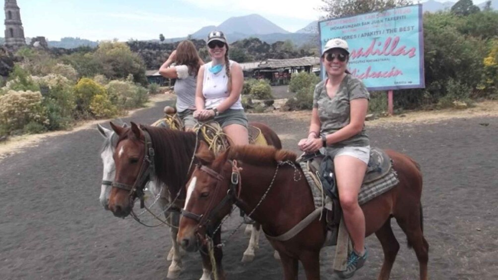 Paricutin Volcano Tour