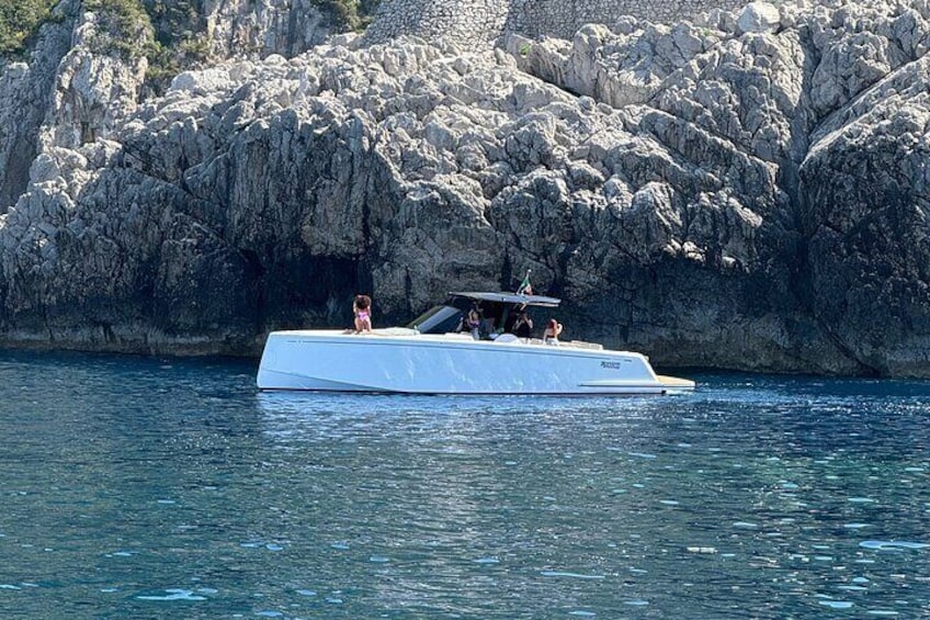 Private Boat tour from Naples to Capri Island onboard Pardo 43