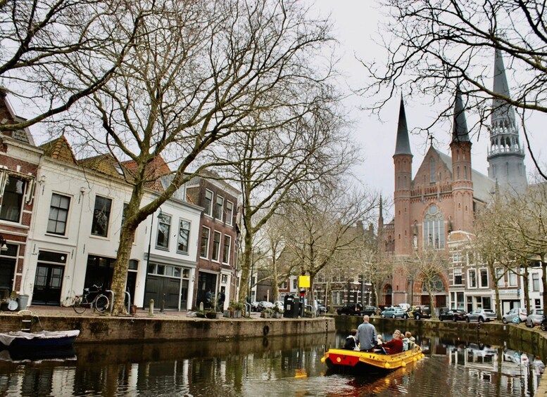 Picture 6 for Activity Gouda: Open Boat City Canal Cruise