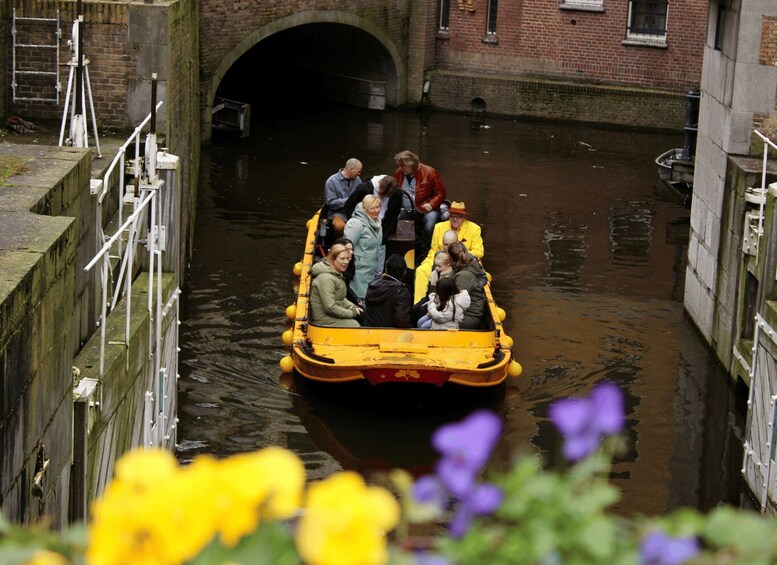 Picture 2 for Activity Gouda: Open Boat City Canal Cruise