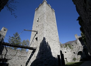 Varenna: Castello di Vezio Entry Ticket