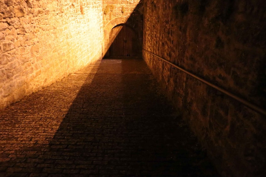 Picture 3 for Activity Night-Time Tour Legends and Mysteries of Pamplona