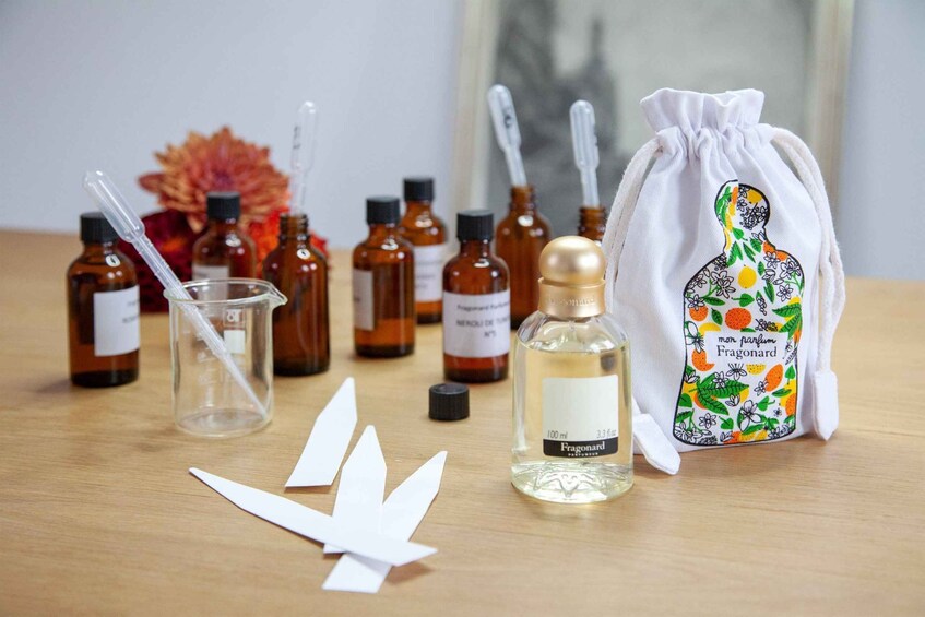 Picture 1 for Activity Perfumer Workshop in Fragonard Cannes - in English