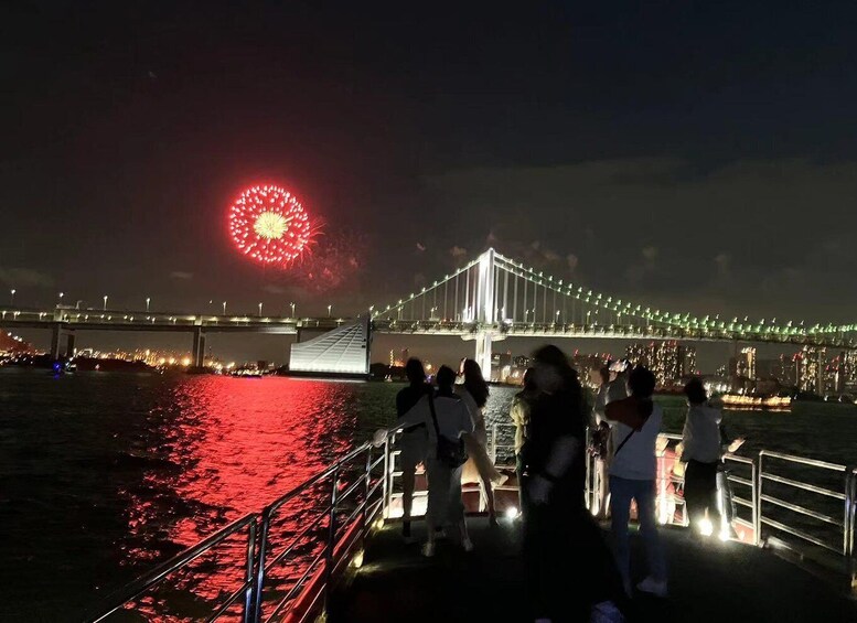 Picture 10 for Activity Tokyo: Adachi Fireworks Exclusive Cruise Tour with Show&Meal