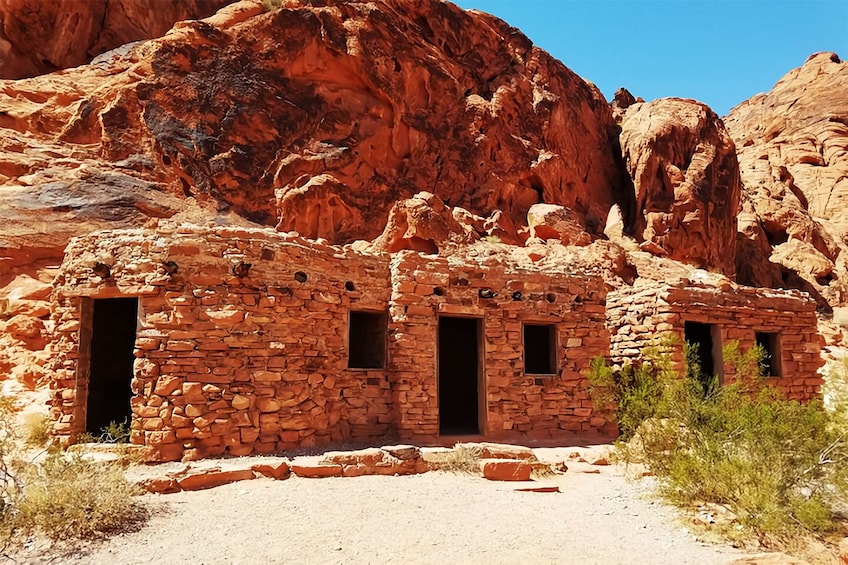 Combo Tour: Red Rock Canyon & Valley of Fire Full-Day Tour