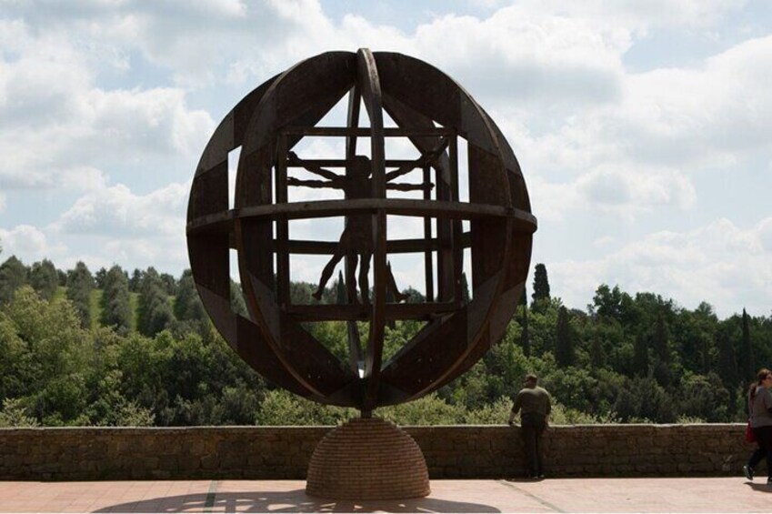 Discovering Leonardo DaVinci's Origins & Tasting among Vineyards