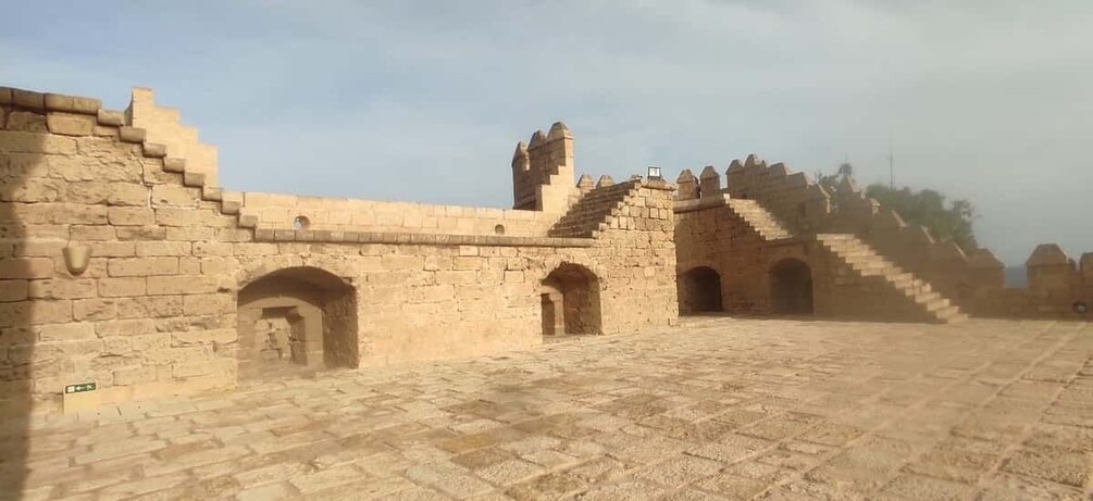 Almería: Alcazaba and Spanish Civil War Shelters Guided Tour