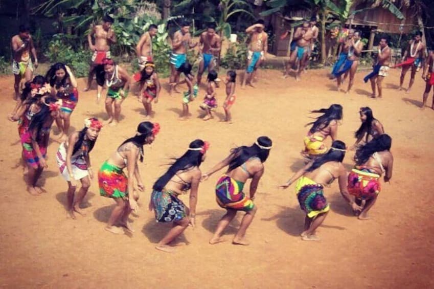 Dances of the Embera community 