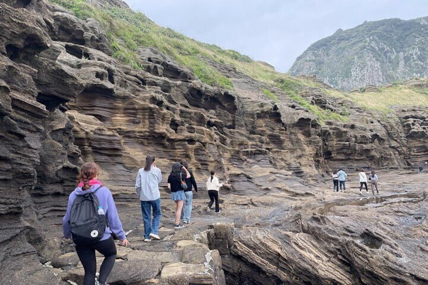 Jeju West Tour with Lunch and Entrance Included