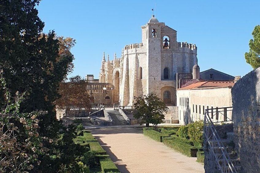 The splendid Convent of Christ in all her glory.