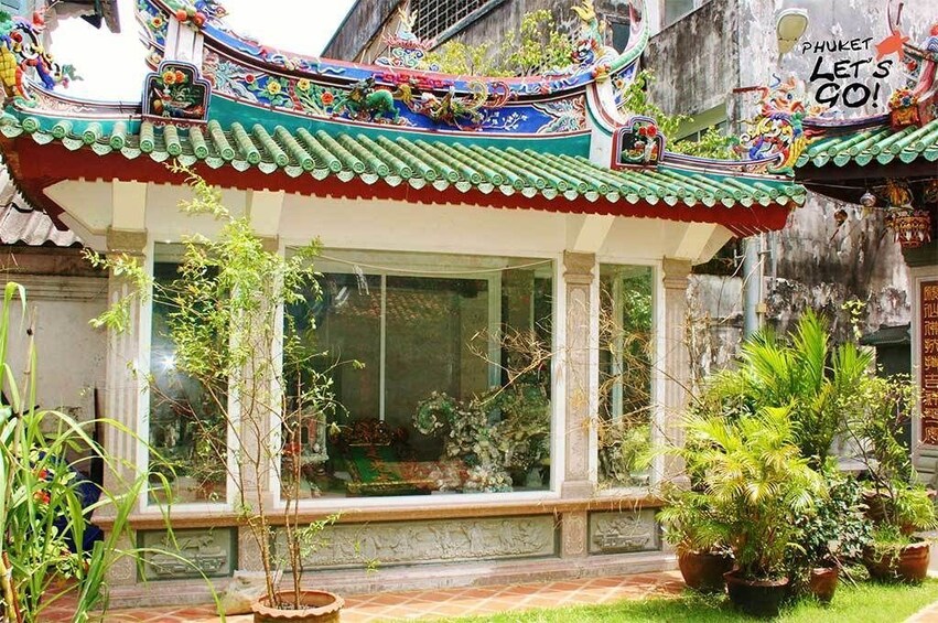 The Real Phuket Sightseeing Tour & Rum Tasting (No Shopping)