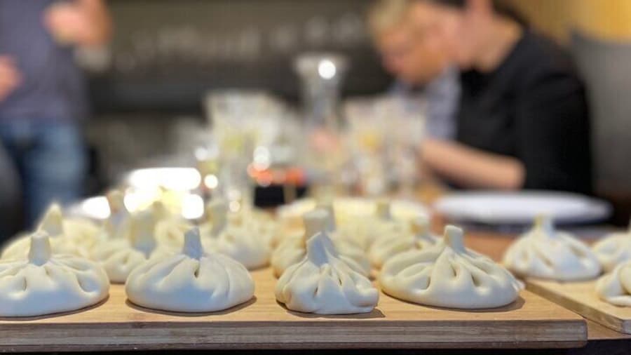 Small-Group Khinkali and Khachapuri Cooking Class in Tbilisi
