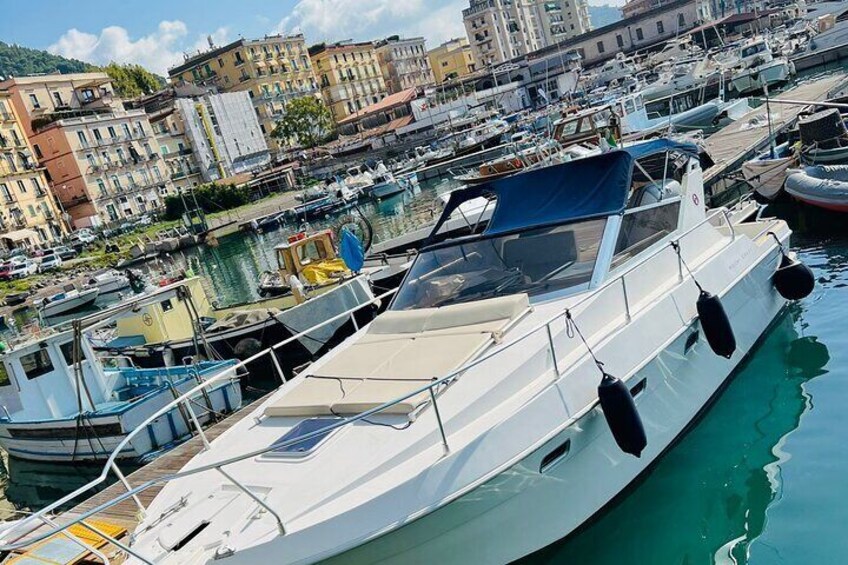 Private Boat Tour to the Amalfi Coast from Positano