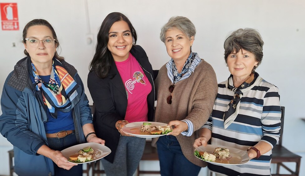 Market experience and ceviche cooking class