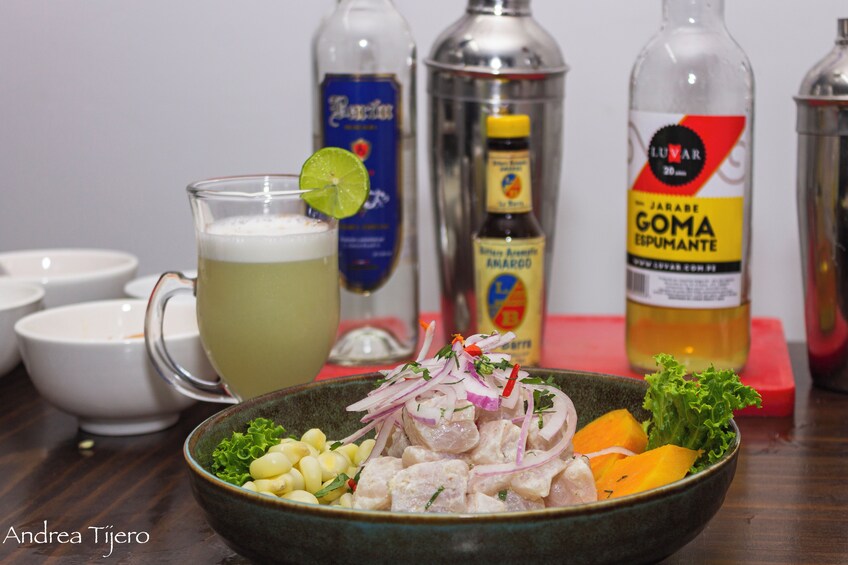 Market experience and ceviche cooking class