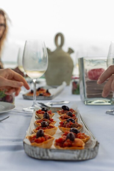 Picture 2 for Activity Albufera: Boat Ride with Valencian Wine Tasting & Tapas