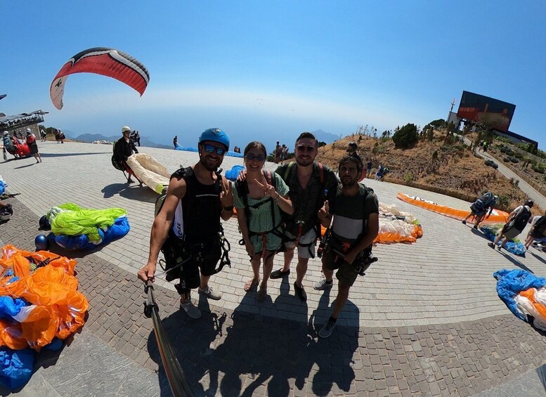 From Fethiye: Oludeniz Paragliding Trip with Transfer