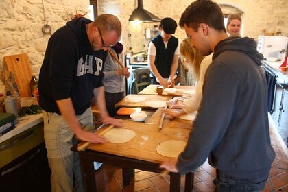 Clase de cocina casera y comida casera en la campiña de Ragusa