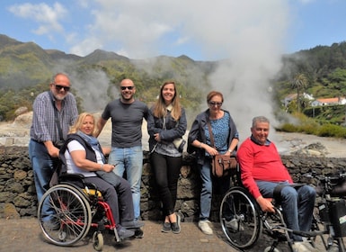 Desde Ponta Delgada: recorrido en furgoneta accesible para sillas de ruedas...