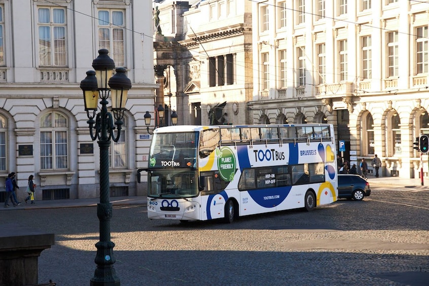 Tootbus Brussels Discovery Hop-on Hop-off bus tour + Belgian Beer World