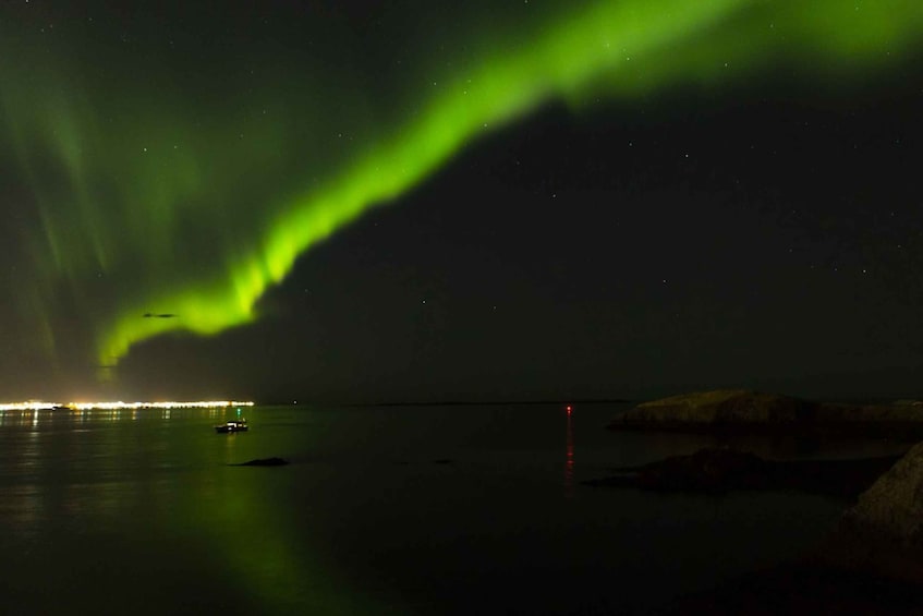 Picture 9 for Activity Reykjavik: Northern Lights Luxury Yacht Cruise