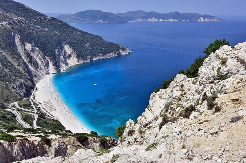 Half Day in Myrtos and Caves Tour