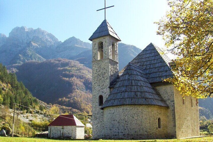 Kayaking and Hiking at Koman Lake, Valbona and Theth in 4 Days