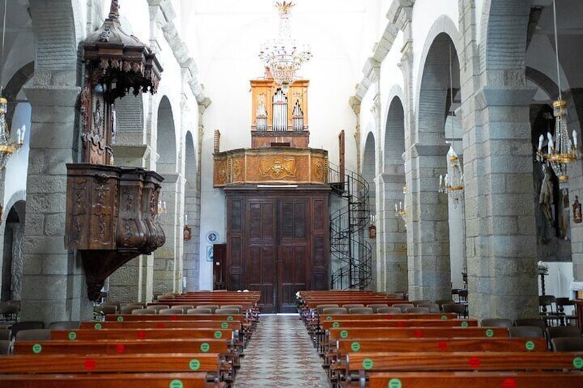 Interior of the mother church "Santa Maria"