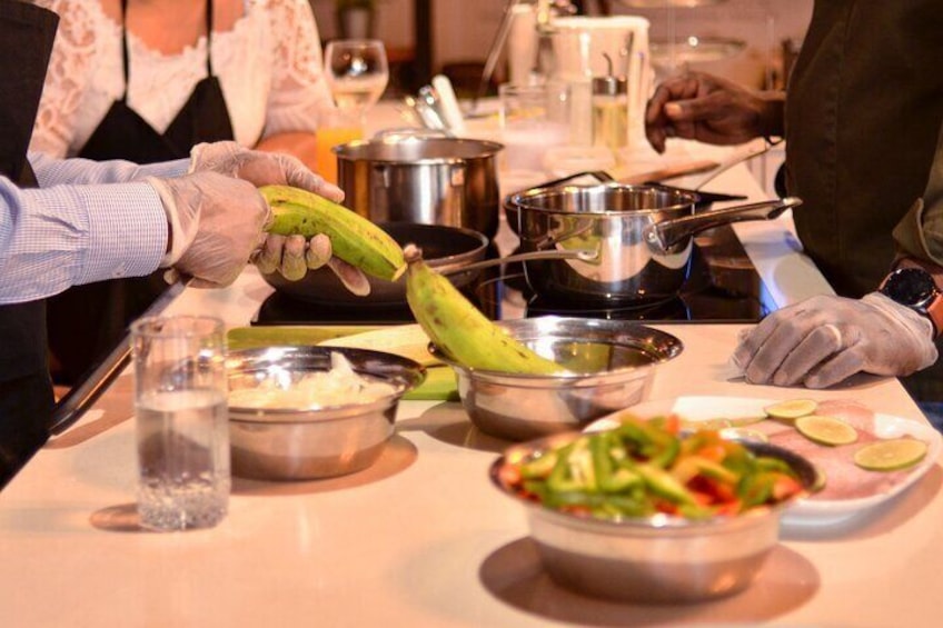 Clase de cocina dominicana, pescado al coco.