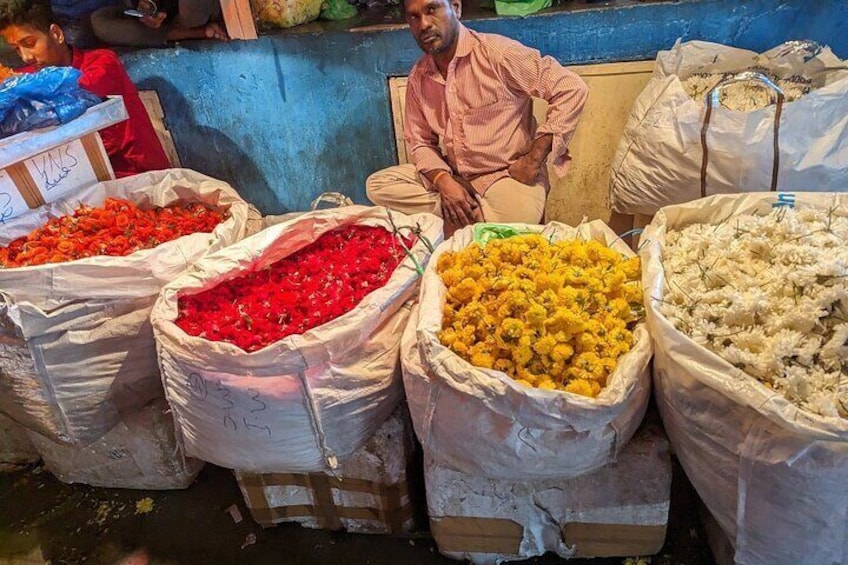 Old Bangalore Walking Tour to Palace Temples Fort and Market