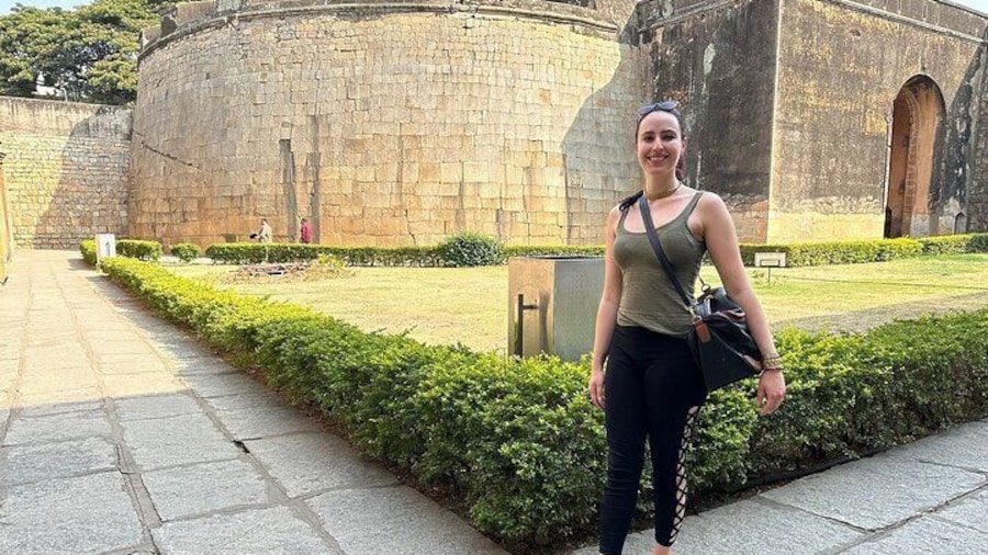 A Throbbing Walk thro Palace/Temples/Fort/Market in Old Bangalore