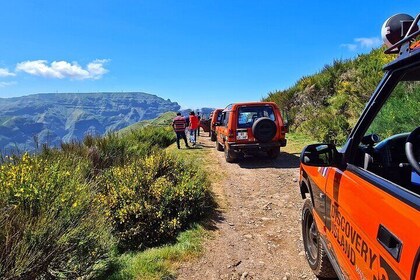 Jeep Safari Câmara de Lobos Cabo Girão Half Day Tour