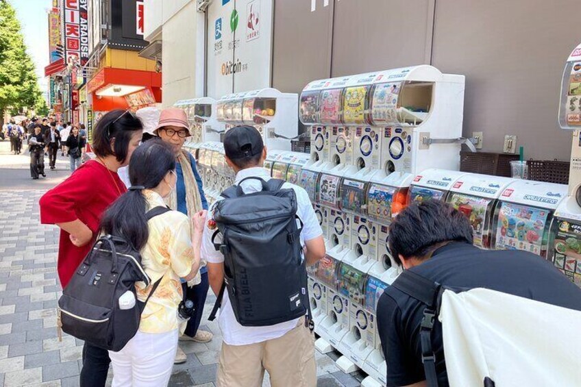 Jiro Style Ramen Making and Akihabara Groceries Store Experience