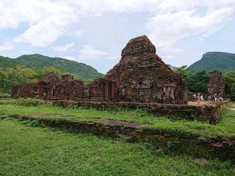 6 Days Central of Vietnam: Danang - Hoi An - Hue