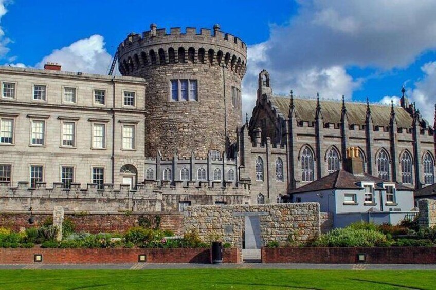 St Patrick's Cathedral, Book of Kells and Dublin Castle Tour