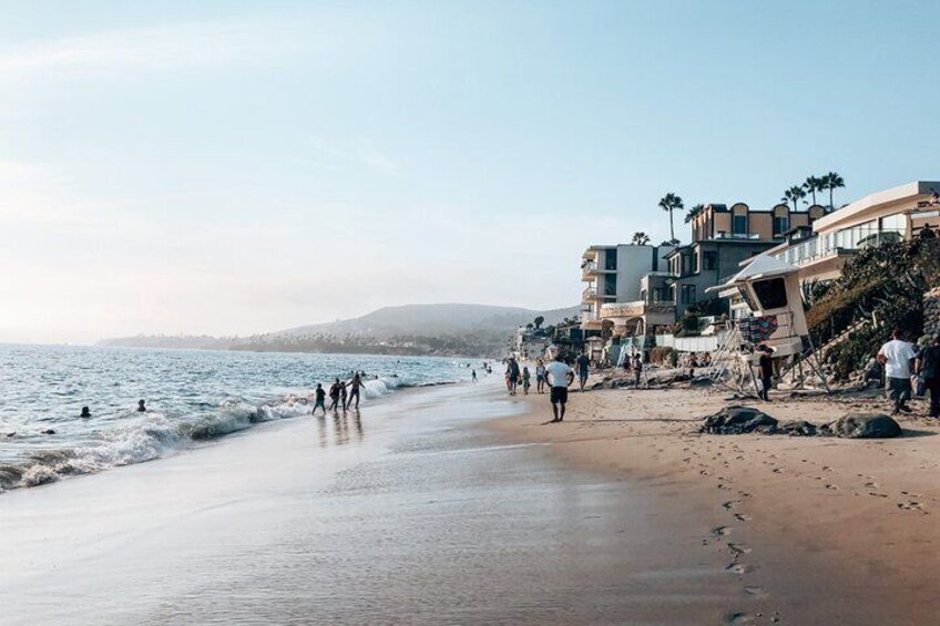 Orange County
Laguna Beach,
beach walking.