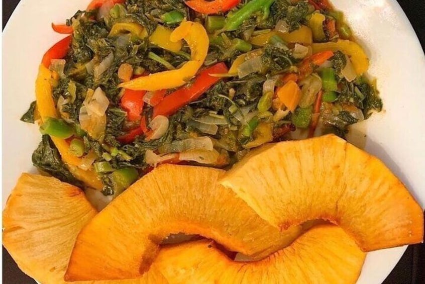 Authentic Jamaican Dining Experience