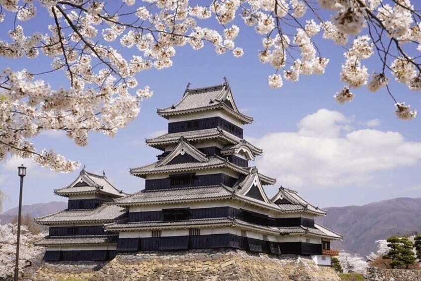 4 Days Central Japan Tour from Nagano to Kanazawa