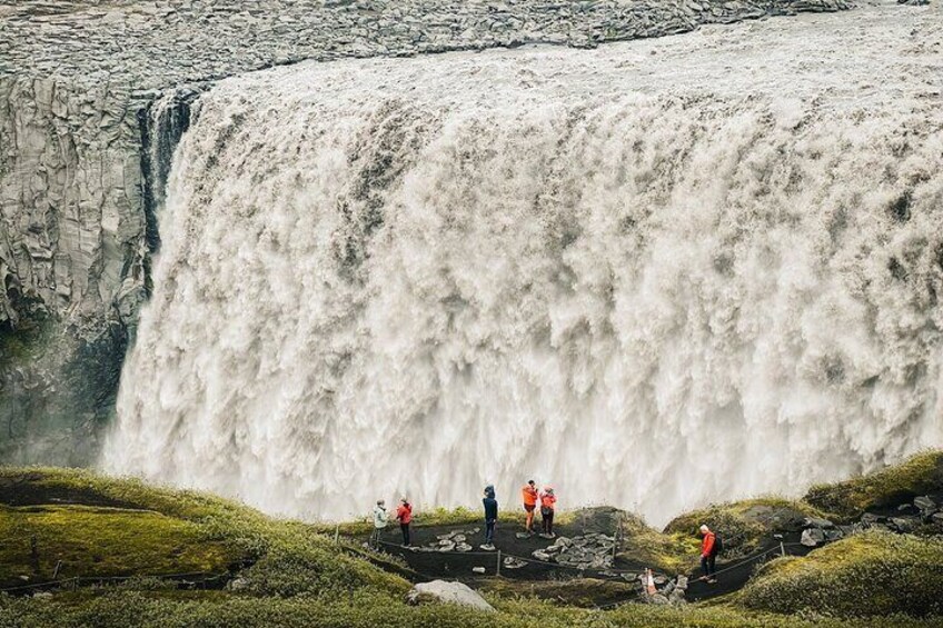 Cruise Tour Godafoss and Myvatn Lake and Dettifoss Small Group