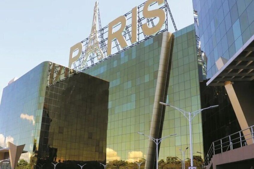 Shopping Paris, the point where we will disembark and embark for the return trip to the hotels in Foz do Iguaçu.