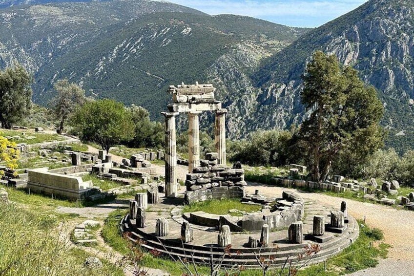 Mystic Delphi Private Tour