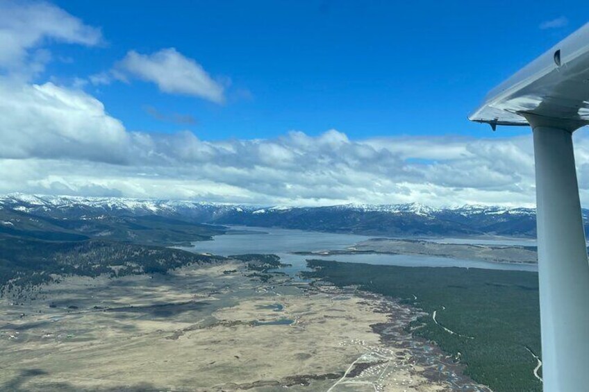 30 Minute Aerial Tour Yellowstone Skyline