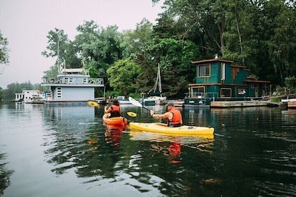 Kayak Eco Tour in Toronto Islands Canada