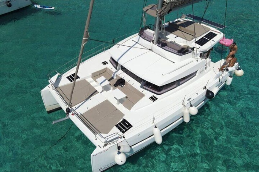 From Panormo: Luxe Sailing Cruise with Lunch and Drinks