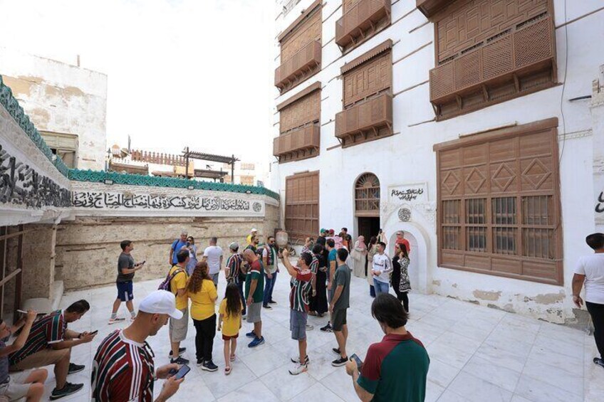 Tour Al Balad with A local Certified Guide